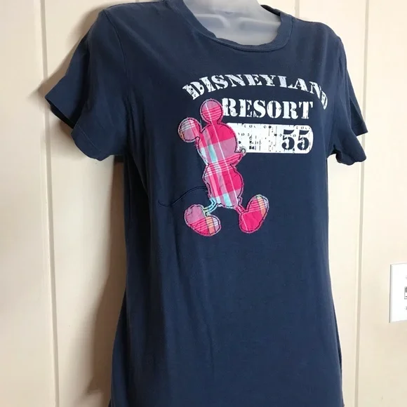 Disneyland Disney Mickey Mouse Blouse 
Large 10 - 12 (fits small) 
100% Cotton - Picture 7 of 12